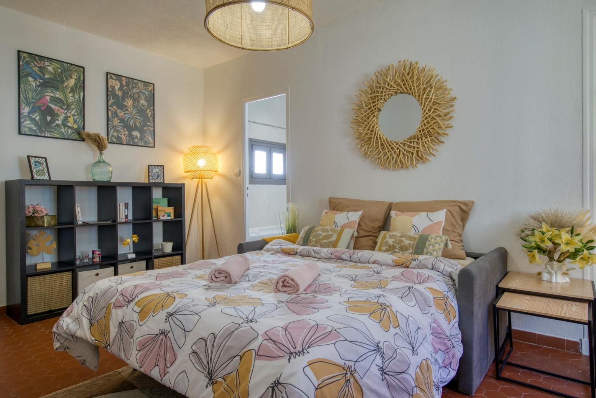 Cosy, Modern, Fully Equipped, Air Conditioning, Nice Historical, Old Town, 1Minute Walk From Beach - "Le Bunico 4" Экстерьер фото